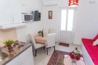 Kuchyňa alebo kuchynka v ubytovaní Apartments Palma Ragusa