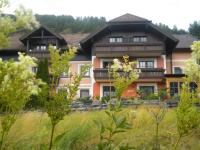 Budynek, w którym mieści się apartament