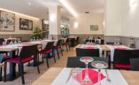 Hostal La Vila italokat is kínál