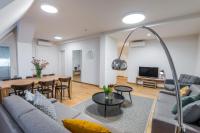 TV a/nebo společenská místnost v ubytování Harrachovsky Palace