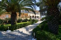 Vonkajšia záhrada v ubytovaní Primavera Hotel