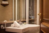 A bathroom at Suite Beccaria A Piazza Del Popolo