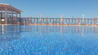 Bazén v ubytovaní Hotel Univers alebo v jeho blízkosti