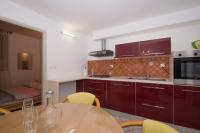 Kuchyňa alebo kuchynka v ubytovaní Apartment Nikita