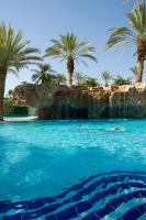 Der Swimmingpool an oder in der Nähe von Royal Beach Eilat by Isrotel Exclusive