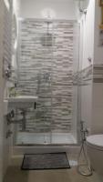 A bathroom at Vatican Rooms Irene