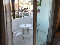 Balkón alebo terasa v ubytovaní Anacasa Oasis Beach II Marineta AP2116