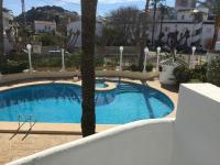 Bazén v ubytovaní Anacasa Oasis Beach II Marineta AP2116 alebo v jeho blízkosti