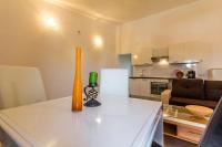 Kuchnia lub aneks kuchenny w obiekcie Apartments Gloria
