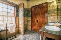 Koupelna v ubytování Hotel Rural LIVVO Maipez