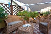 A seating area at Hotel Conterie