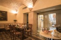 Posedenie v ubytovaní Hotel Donatello