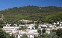 A general mountain view or a mountain view taken from Az apartmant