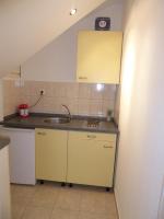 Kuchyňa alebo kuchynka v ubytovaní Studio Apartment Mila