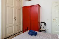Posteľ alebo postele v izbe v ubytovaní Don Pedro Rooms Vicerè di Toledo in the city center