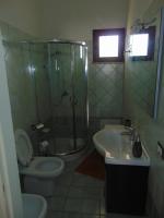 A bathroom at Appartamenti Budoni
