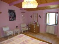 Posteľ alebo postele v izbe v ubytovaní Belvilla by OYO Graceful Apartment with Garden