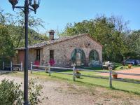 The building in which the holiday home is located