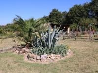 A garden outside Tranquil Cottage Retreat in Todi, Umbria