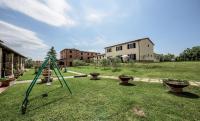 A garden outside Albergo La Foresteria