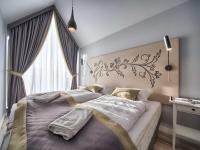 Posteľ alebo postele v izbe v ubytovaní VisitZakopane - Mountain Pass Apartment