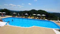 Bazén v ubytování Panorama Family Hotel nebo v jeho okolí