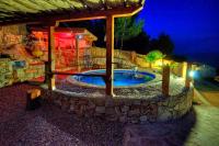 Basen w obiekcie Holiday Getaway Caric lub w pobliżu
