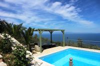 The swimming pool at or close to Dio Guesthouses