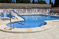 The swimming pool at or close to Finca Doña Sofia Maria