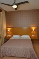 Posteľ alebo postele v izbe v ubytovaní Deves Hotel