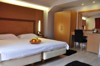 Postel nebo postele na pokoji v ubytování Corfu Mare Hotel -Adults only