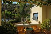 Vonkajšia záhrada v ubytovaní Villiana Holiday Apartments