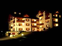 Budova, v ktorej sa apartmánový hotel nachádza