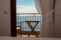 A general sea view or a sea view taken from A villát