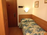Posteľ alebo postele v izbe v ubytovaní Hotel Tirreno