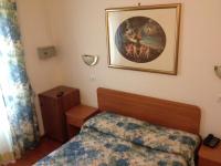 Posteľ alebo postele v izbe v ubytovaní Hotel Tirreno