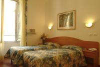 Posteľ alebo postele v izbe v ubytovaní Hotel Tirreno
