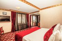 Postel nebo postele na pokoji v ubytování Antea Palace Hotel & Spa