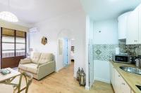 A kitchen or kitchenette at Apartamento Garcia Lorca III