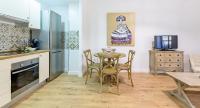 A kitchen or kitchenette at Apartamento Garcia Lorca III