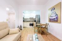 A kitchen or kitchenette at Apartamento Garcia Lorca III