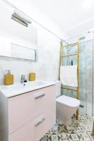 A bathroom at Apartamento Garcia Lorca III
