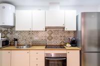 A kitchen or kitchenette at Apartamento Garcia Lorca III