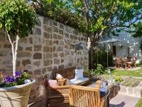 Vonkajšia záhrada v ubytovaní Helios Garden Boutique Apartments