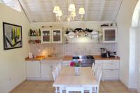 Kuchyň nebo kuchyňský kout v ubytování Villa St Roko - Charme Holidays