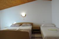 Posteľ alebo postele v izbe v ubytovaní Terrace apartment Beba - Pag