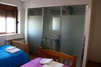 Posteľ alebo postele v izbe v ubytovaní Albergue Vive tu Camino