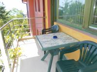 Balkón nebo terasa v ubytování Villa Mari Guest Rooms