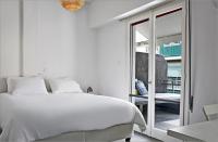 Posteľ alebo postele v izbe v ubytovaní Acropolis Charming Apartment with Large Balcony - DM17