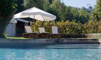 The swimming pool at or close to Fervenza Casa Grande & Restaurante